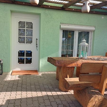Ferienwohnung Bauerngarten Klein Vielen エクステリア 写真